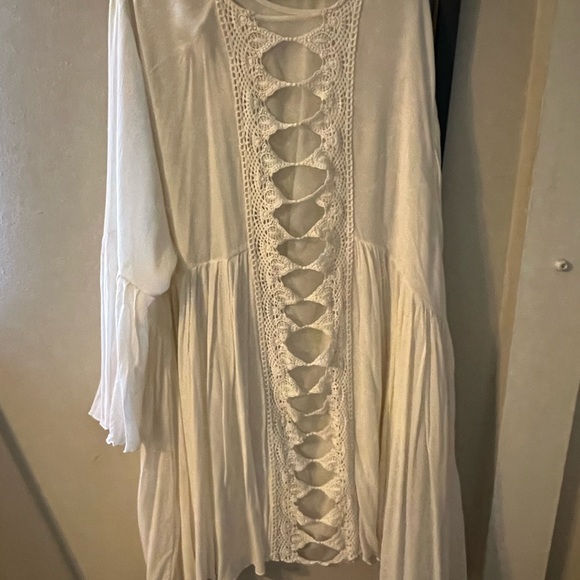 Boho Cream Dtess - Picture 3 of 5